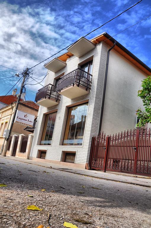 Garni Hotel Laguna Lux Nis Exterior photo