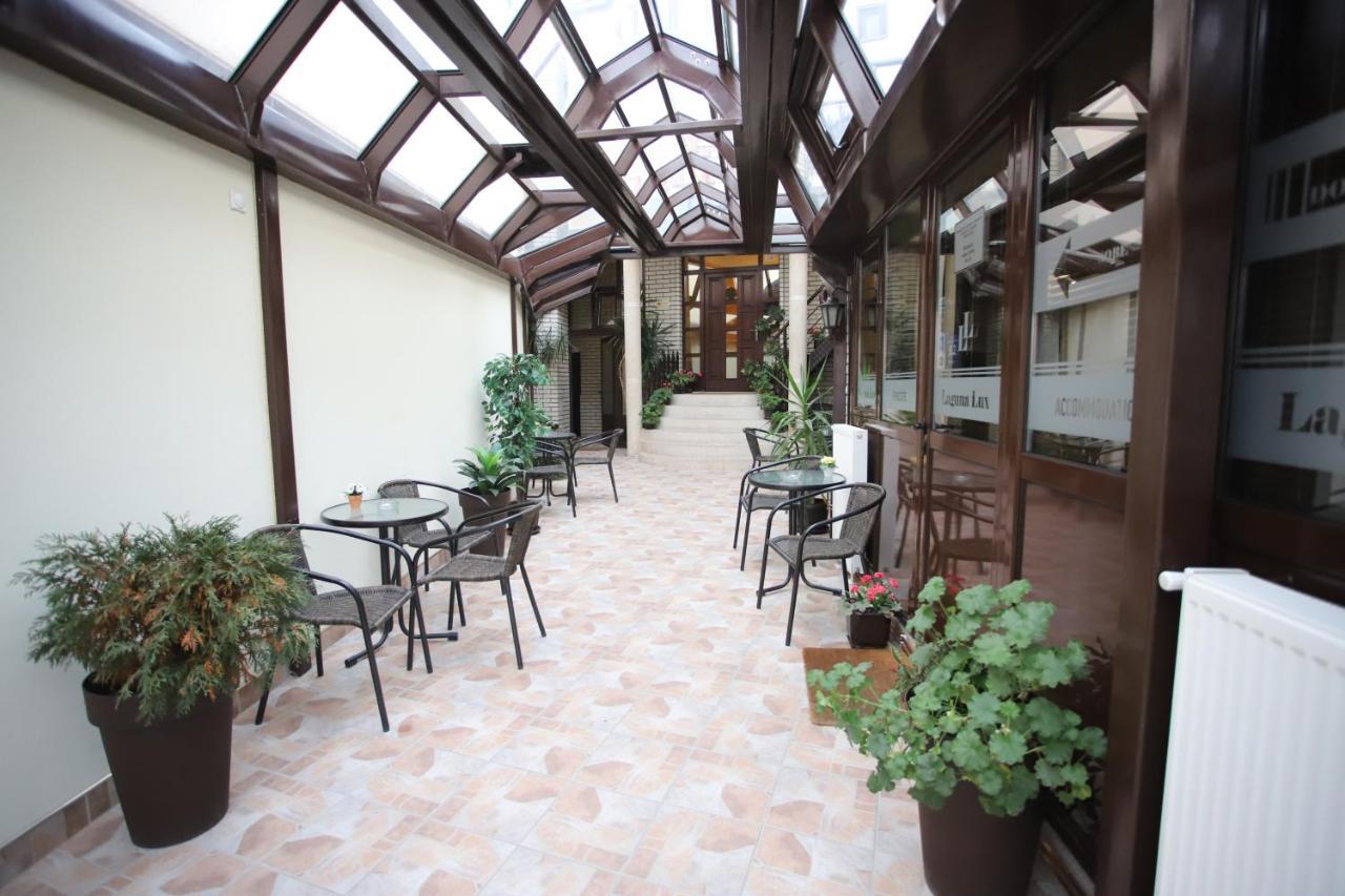 Garni Hotel Laguna Lux Nis Exterior photo