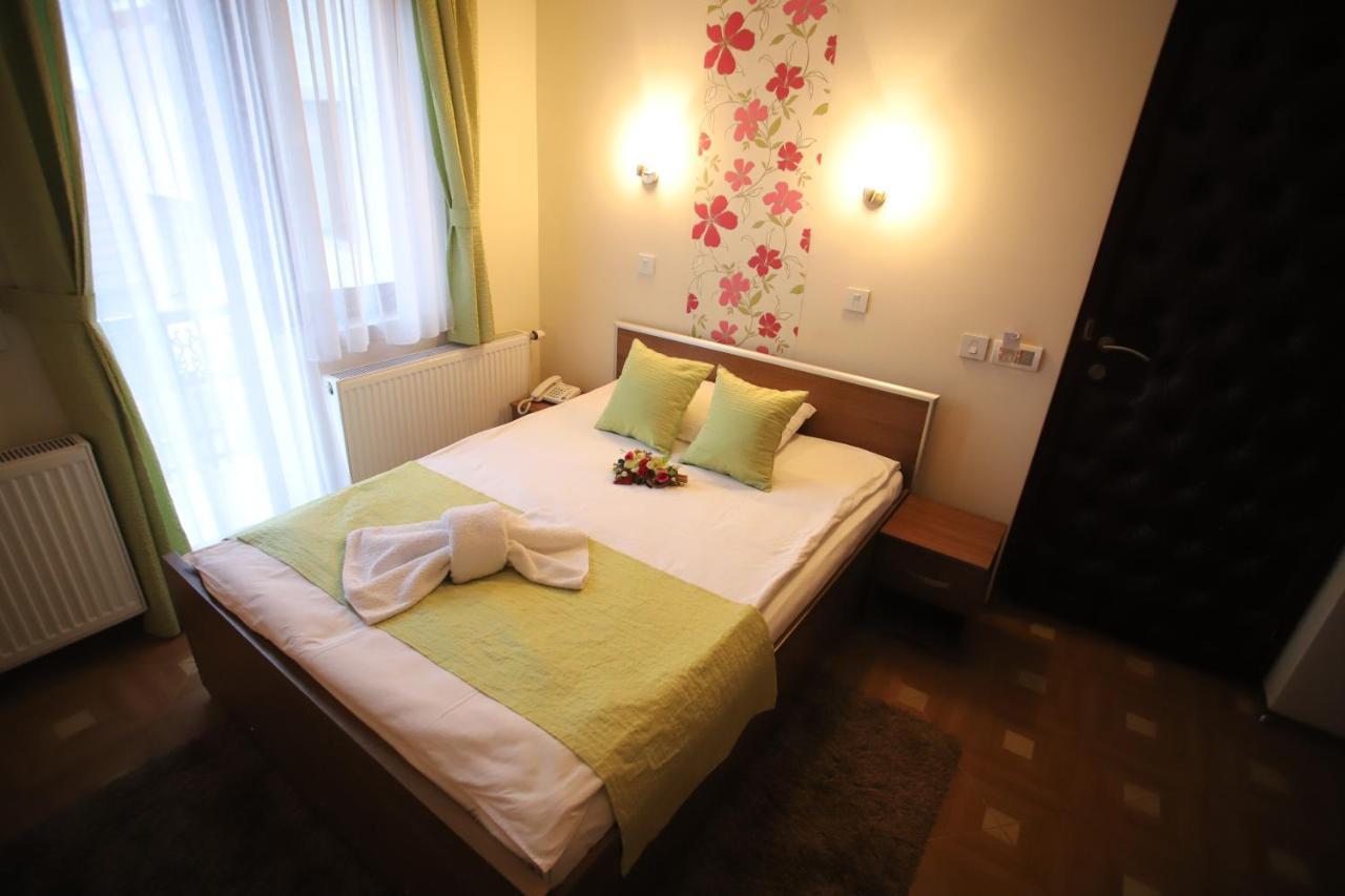 Garni Hotel Laguna Lux Nis Exterior photo